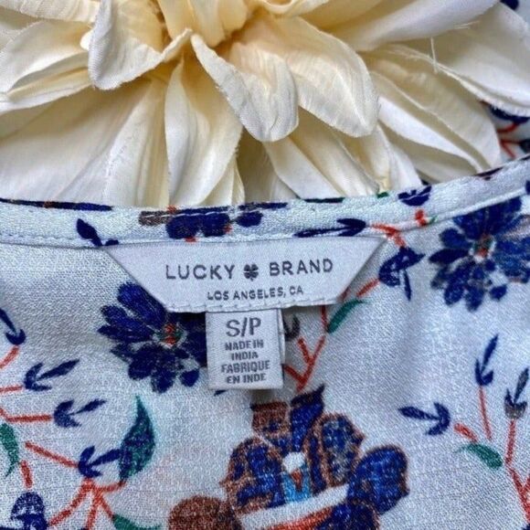 Lucky Floral Printed Keyhole Blouse Small - Picture 10 of 10